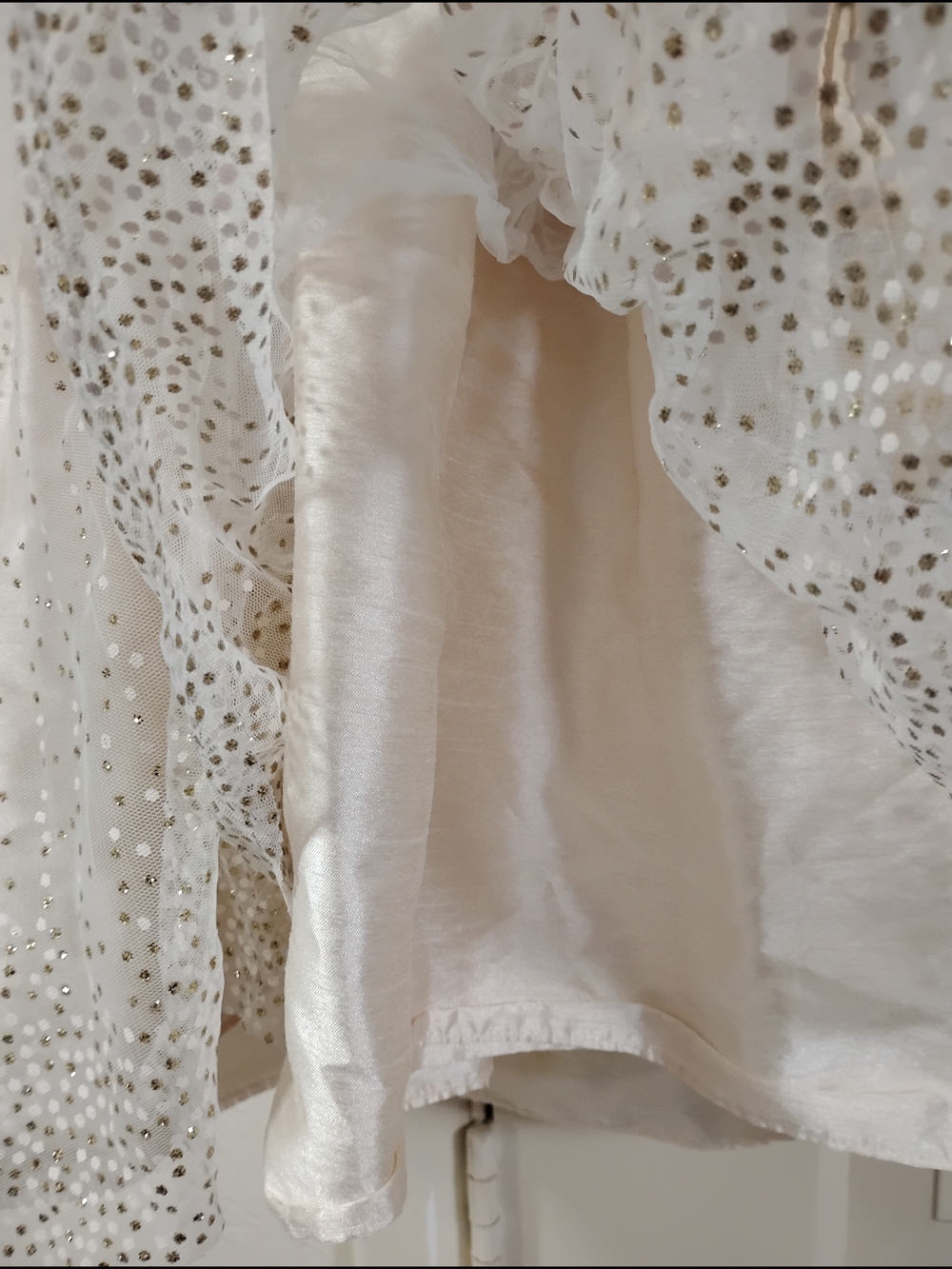 Holiday Editions Gold and White Sparkle Dress Size 3t - Picture 7 of 8